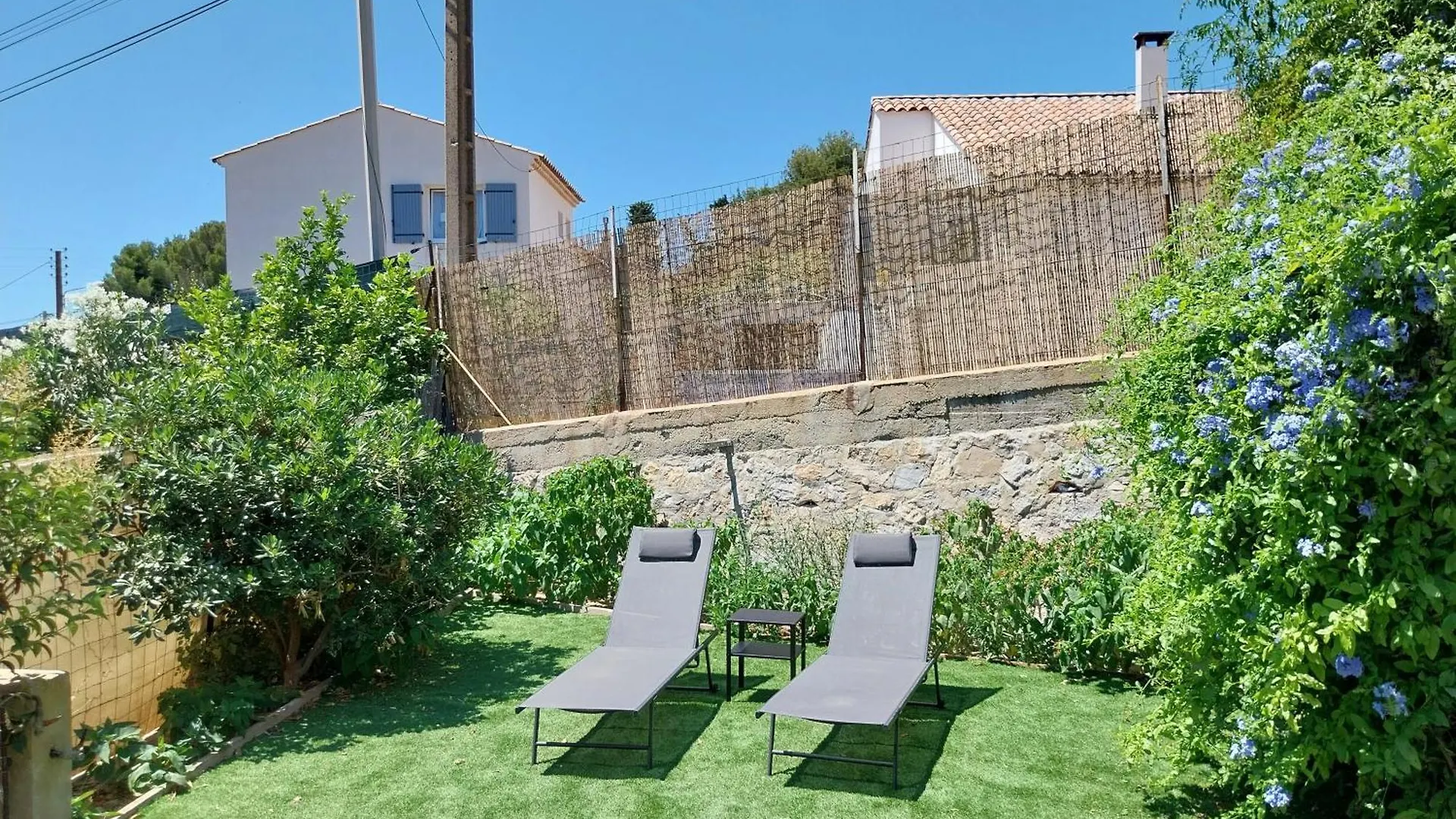 Appartement A 15Mn Des Plages Toulon Apartment